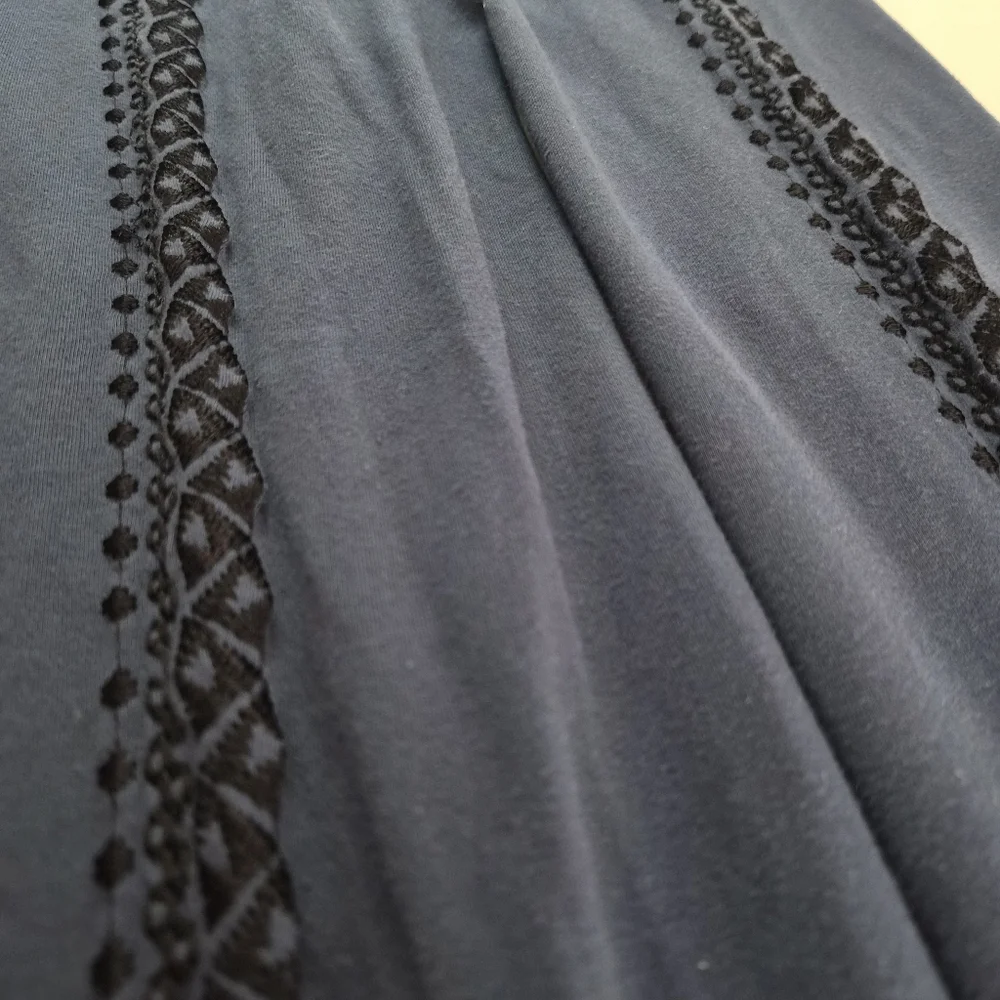 Johnny Was Magdalene Blue Embroidered Legging - Picture 7 of 12